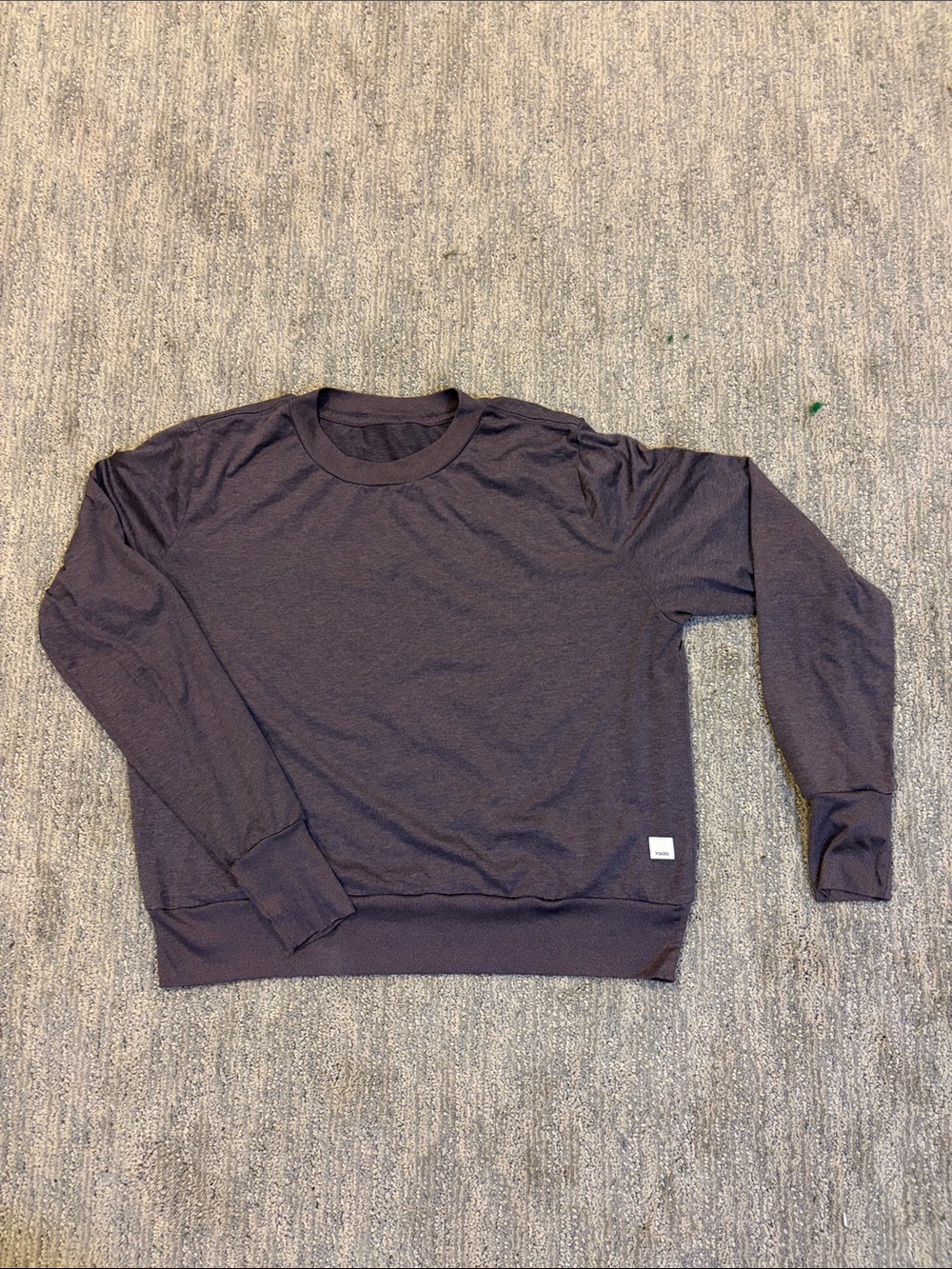 Vuori women’s lightweight Crewneck long sleeve shirt in Heathered purple
